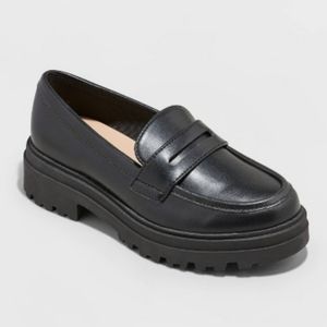Black new day loafers